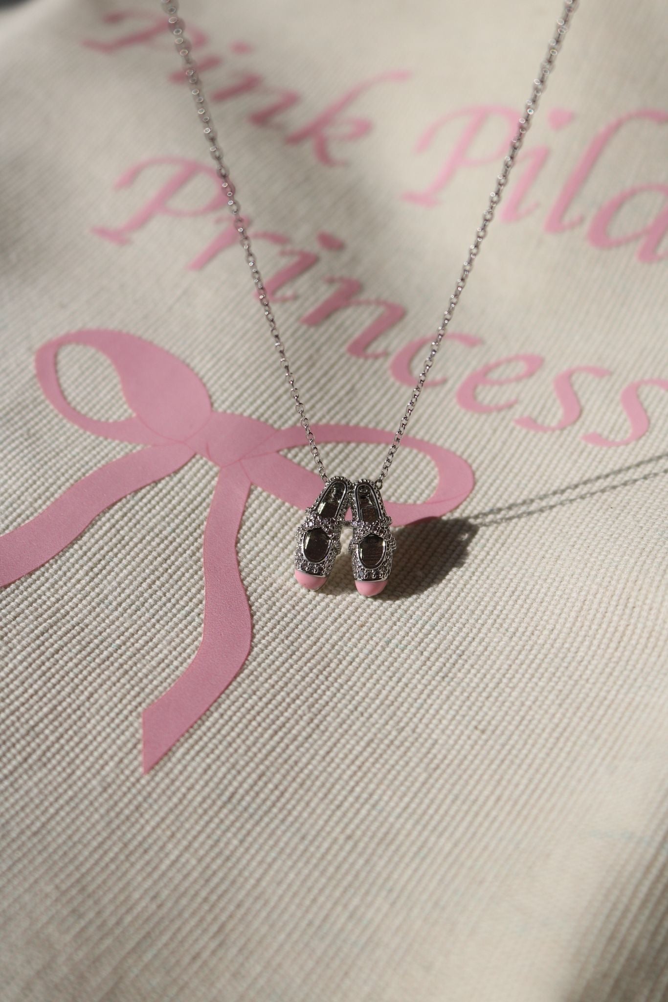 Bubblegum Pilates Princess Çelik Kolye