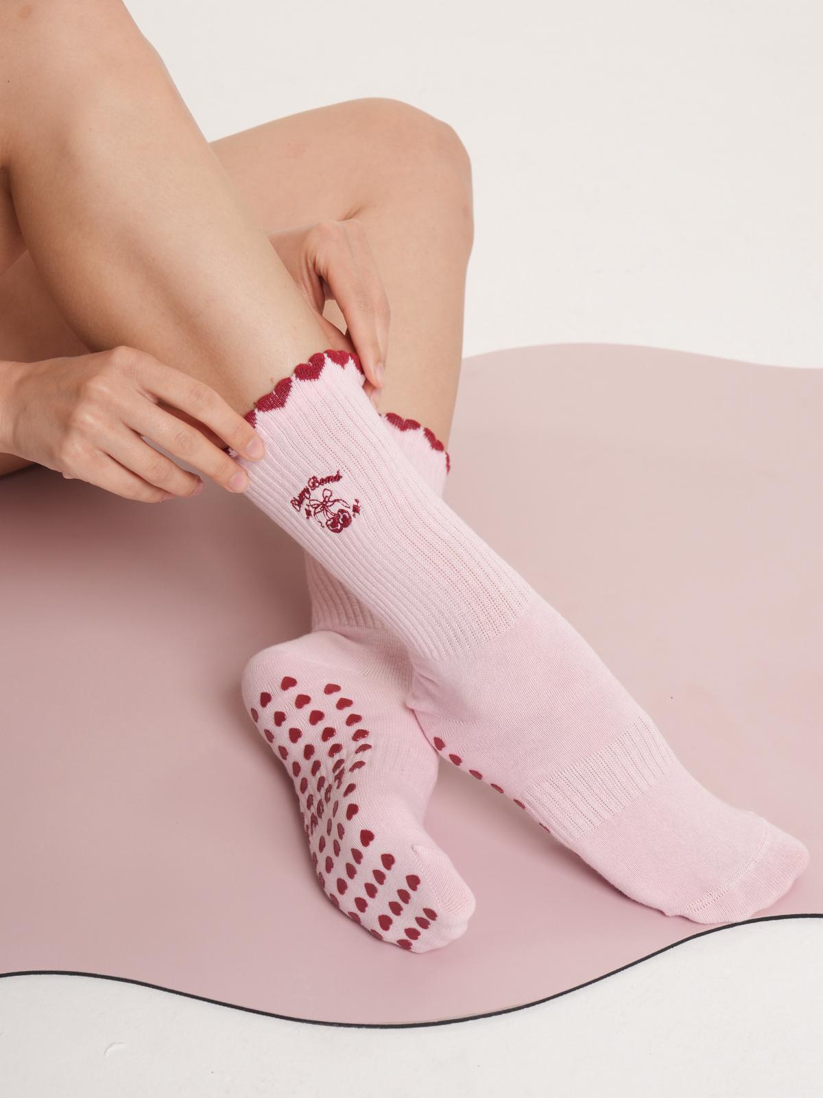 Cherry Bomb Kaydırmaz Pilates Yoga Çorabı