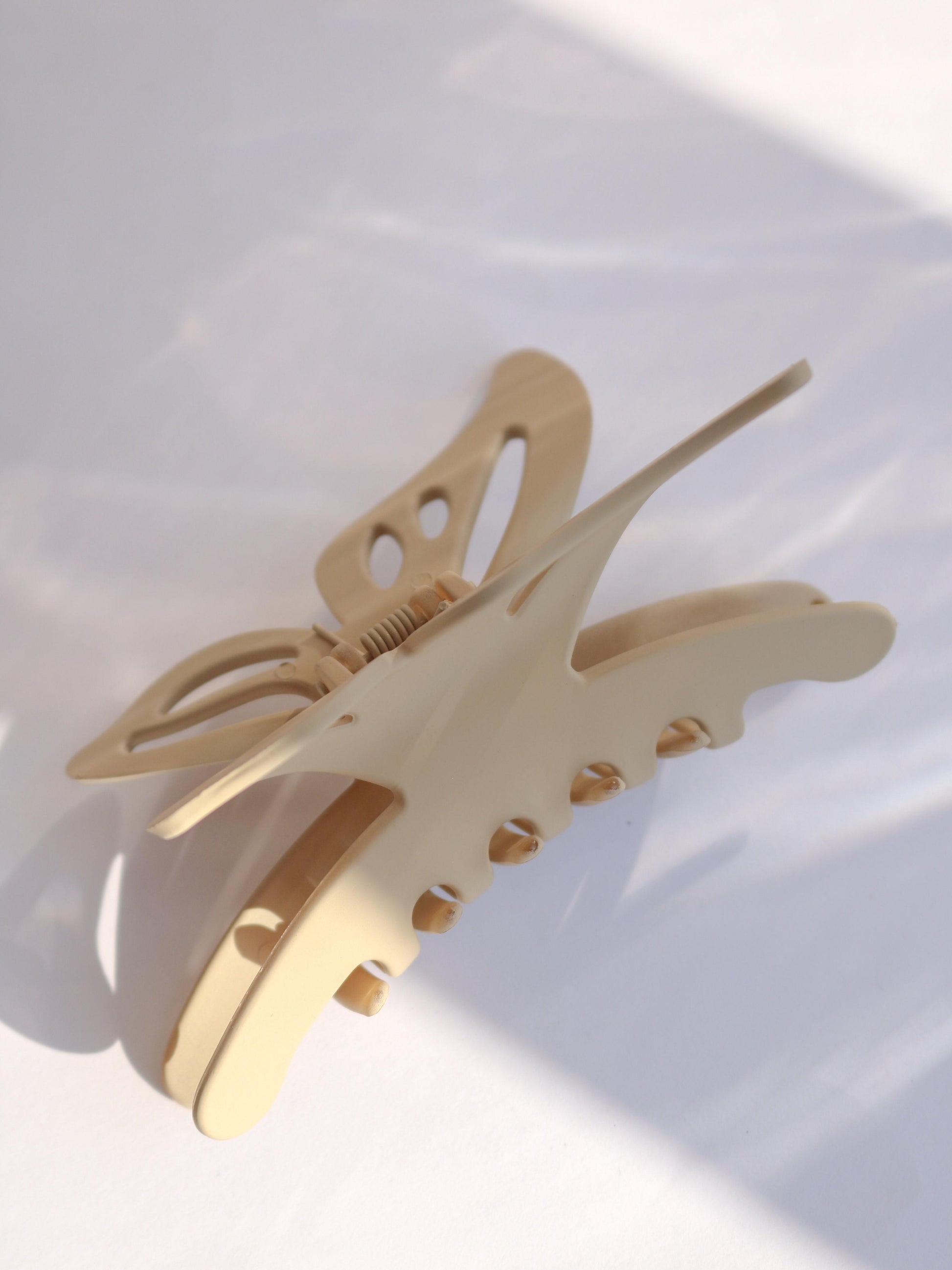 Loova Butterfly Mandal Toka