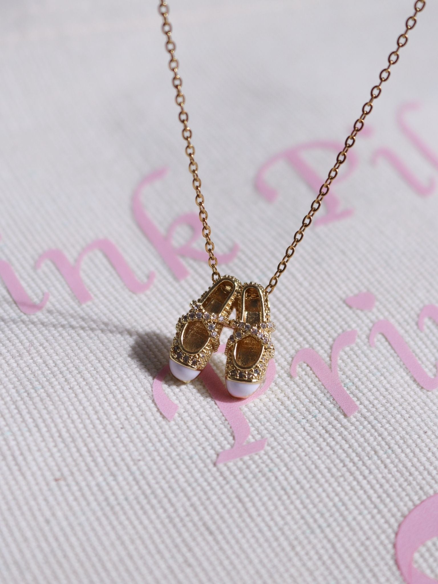 Vanilla Pilates Princess Çelik Kolye