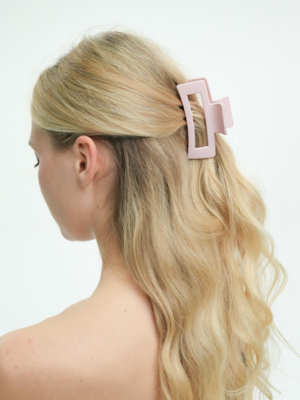 Dusty Pink Latch Clasp