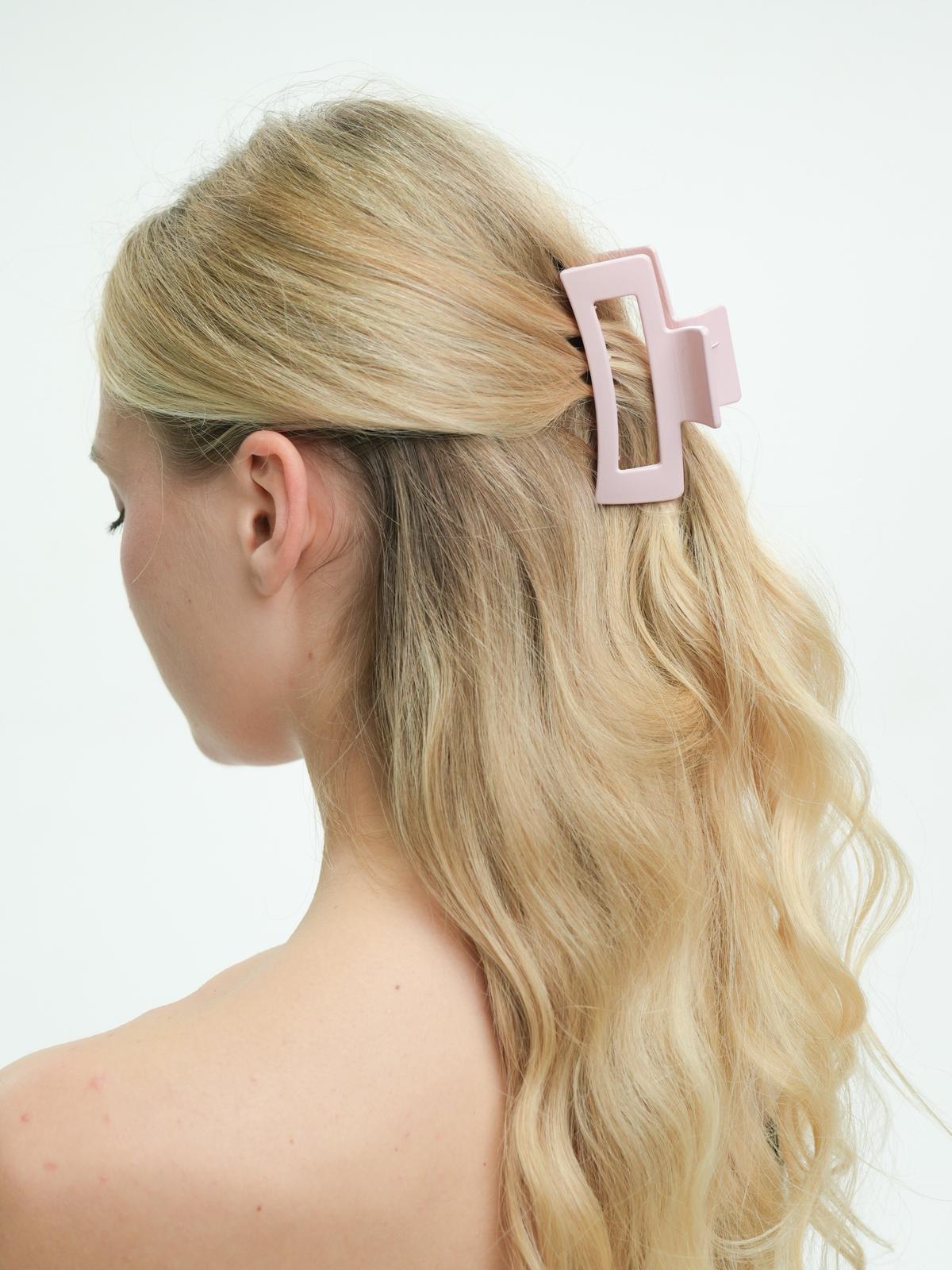 Dusty Pink Latch Clasp