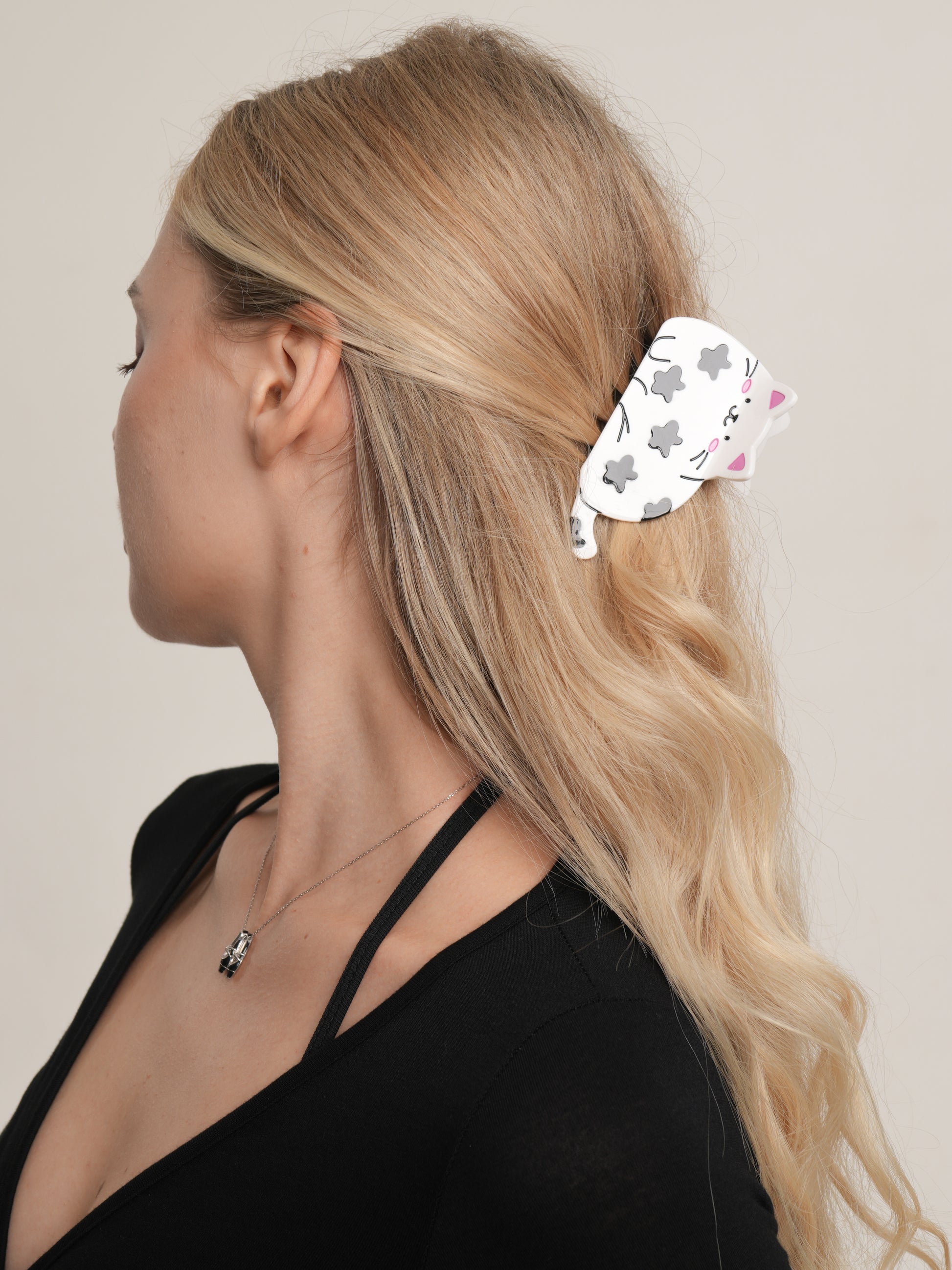 Loova Kitty Pilates Pinch Buckle