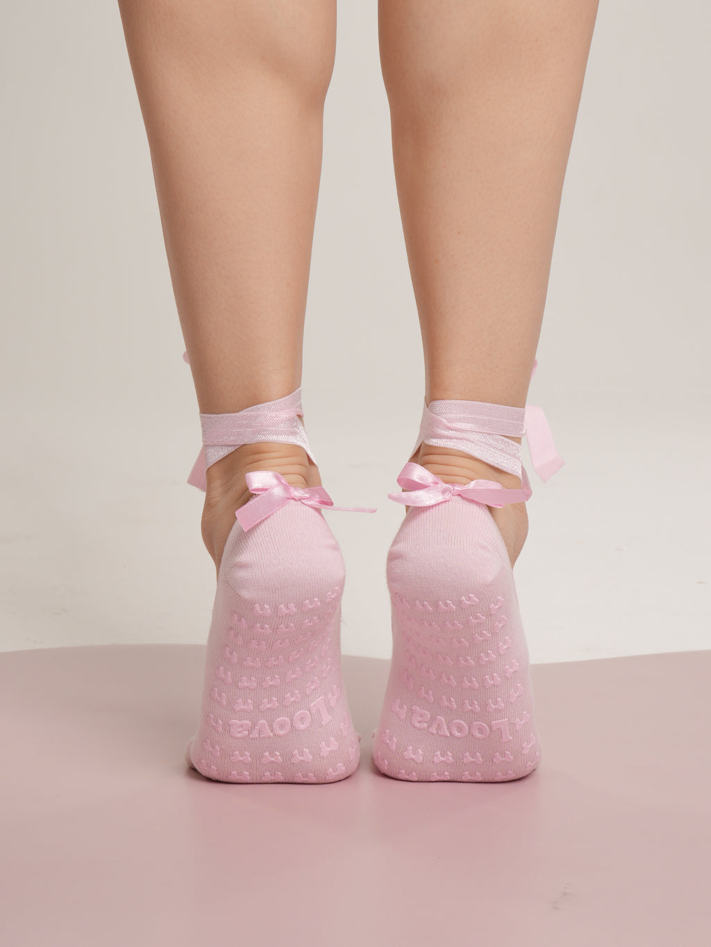 Ballerina Tied in Love Bow Non-Slip Pilates Yoga Socks