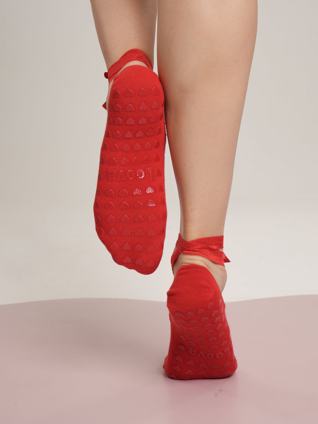 Ballerina Love in Pointe Non-Slip Pilates Yoga Socks