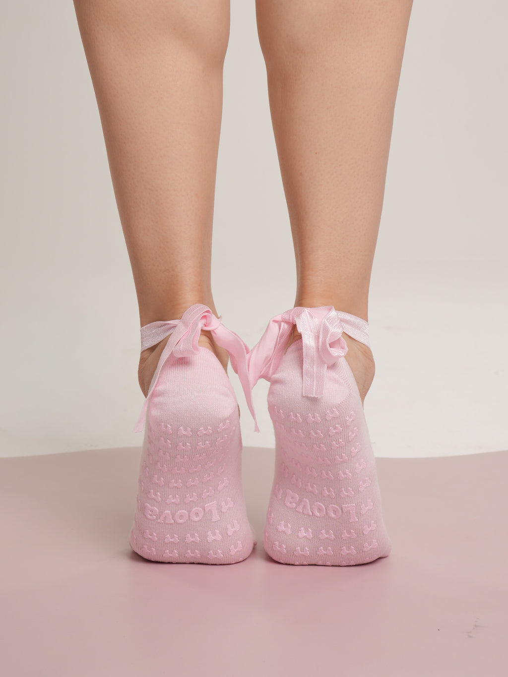 Ballerina Tied in Love Bow Non-Slip Pilates Yoga Socks