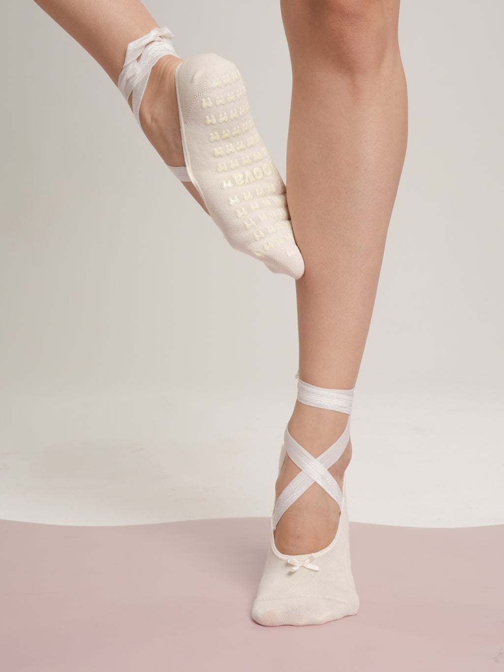 Ballerina Vanilla Non-Slip Pilates Yoga Socks