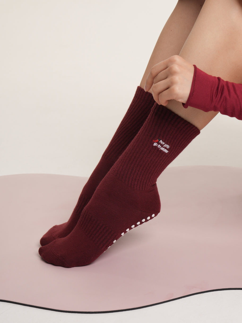 Hot Girls go to Pilates Non-Slip Pilates Yoga Socks