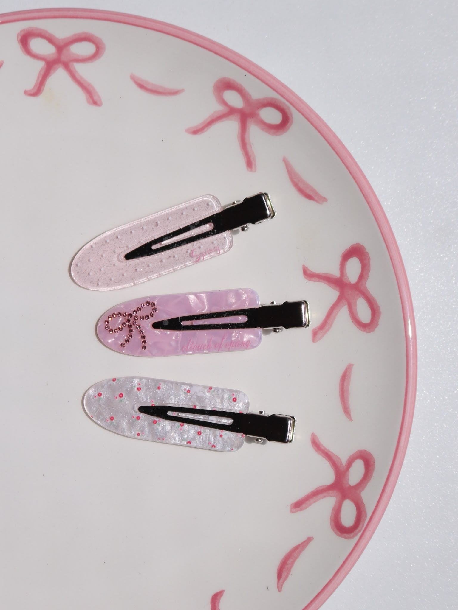 Flower Petals Non-Marking Hair Clip